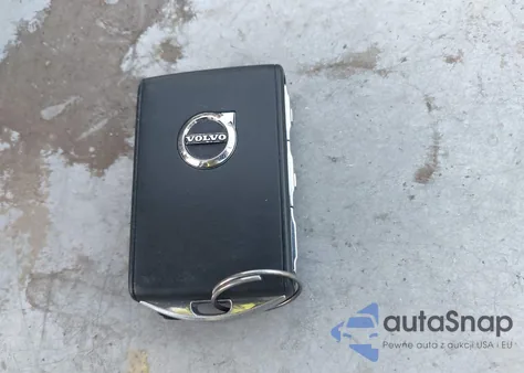 2019 Volvo Xc60 T5 Momentum из США, поврежденный, VIN LYV102RK7KB187067